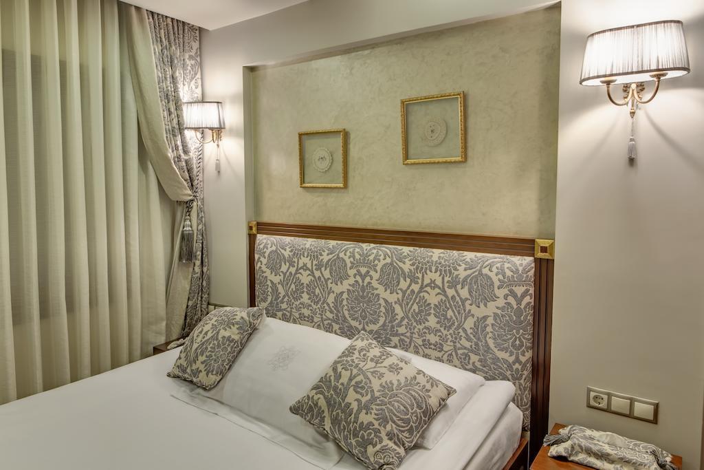 Bulbul Yuvasi Boutique Hotel Foca Exterior photo